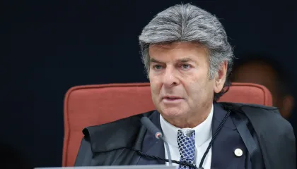 Imagens do ato mostram grande adesão de apoiadores bolsonaristas e clima de protesto contra o STF, especialmente contra o ministro Alexandre de Moraes, relator dos processos ligados ao 8 de Janeiro. (Foto: Agência Brasil)