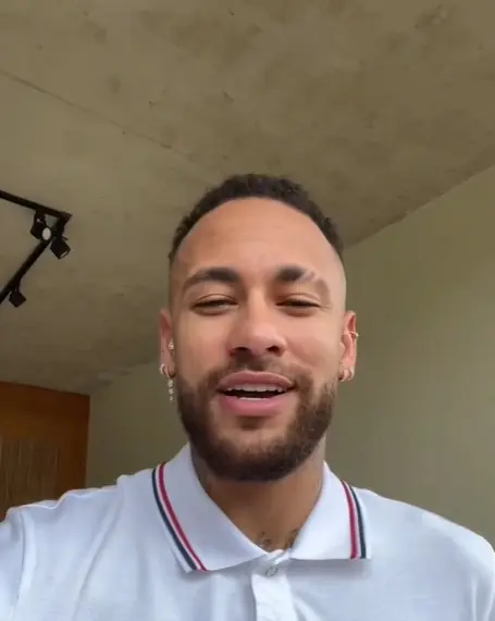 Neymar aparece em 25º lugar no ranking, com uma renda anual estimada em US$ 76 milhões (cerca de R$ 428 milhões) (Foto: Instagram)