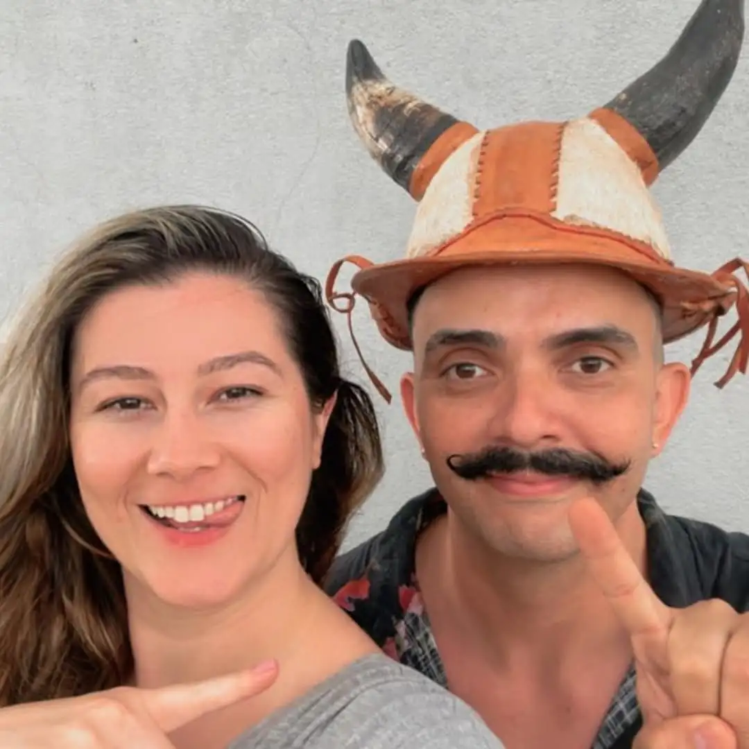 Há quase duas décadas, Vagner vive um casamento aberto com a influenciadora digital Bella Mantovani (Foto: Instagram)
